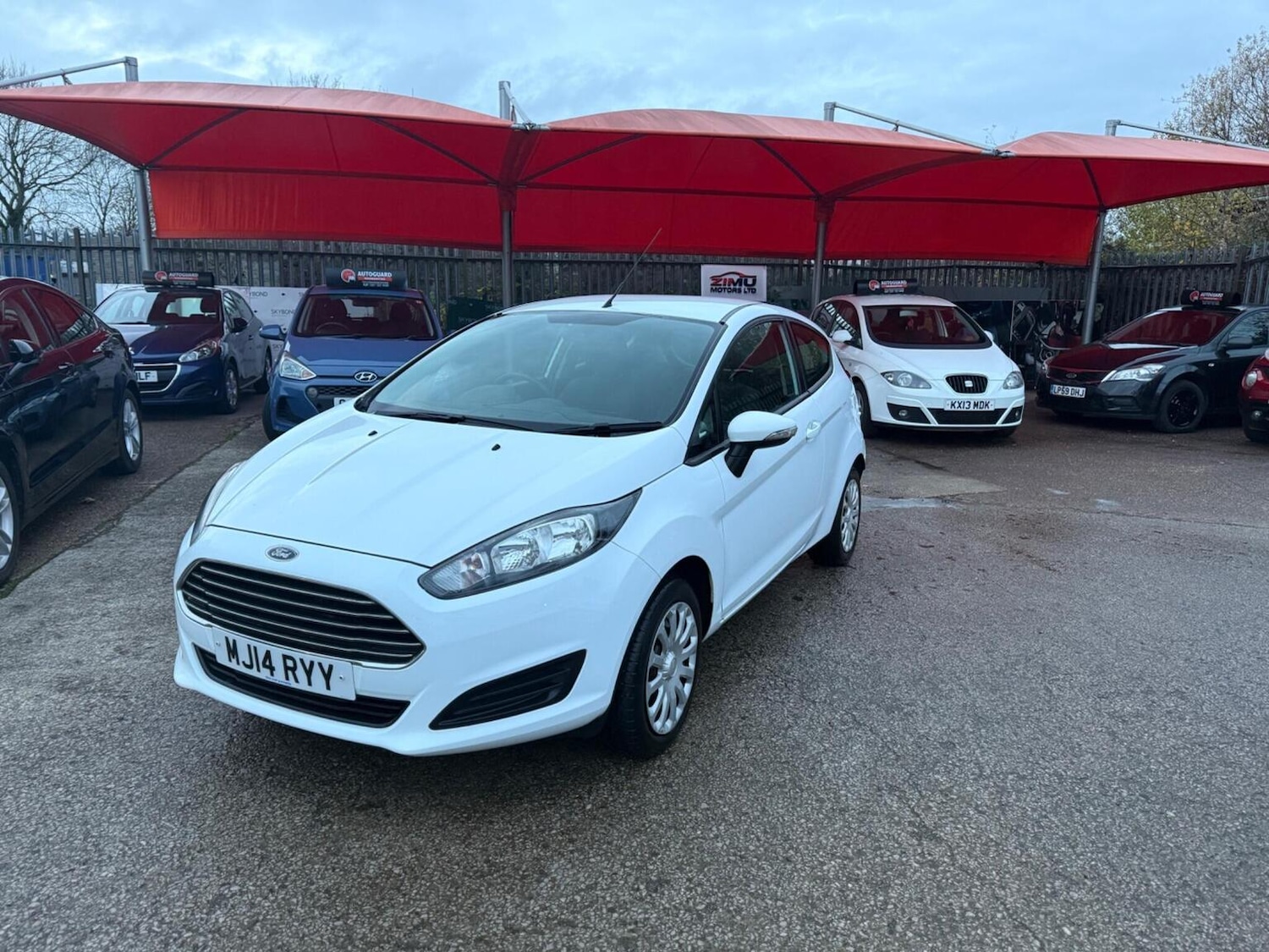 Used Ford Fiesta 2014 for sale - 76605960: Photo 1