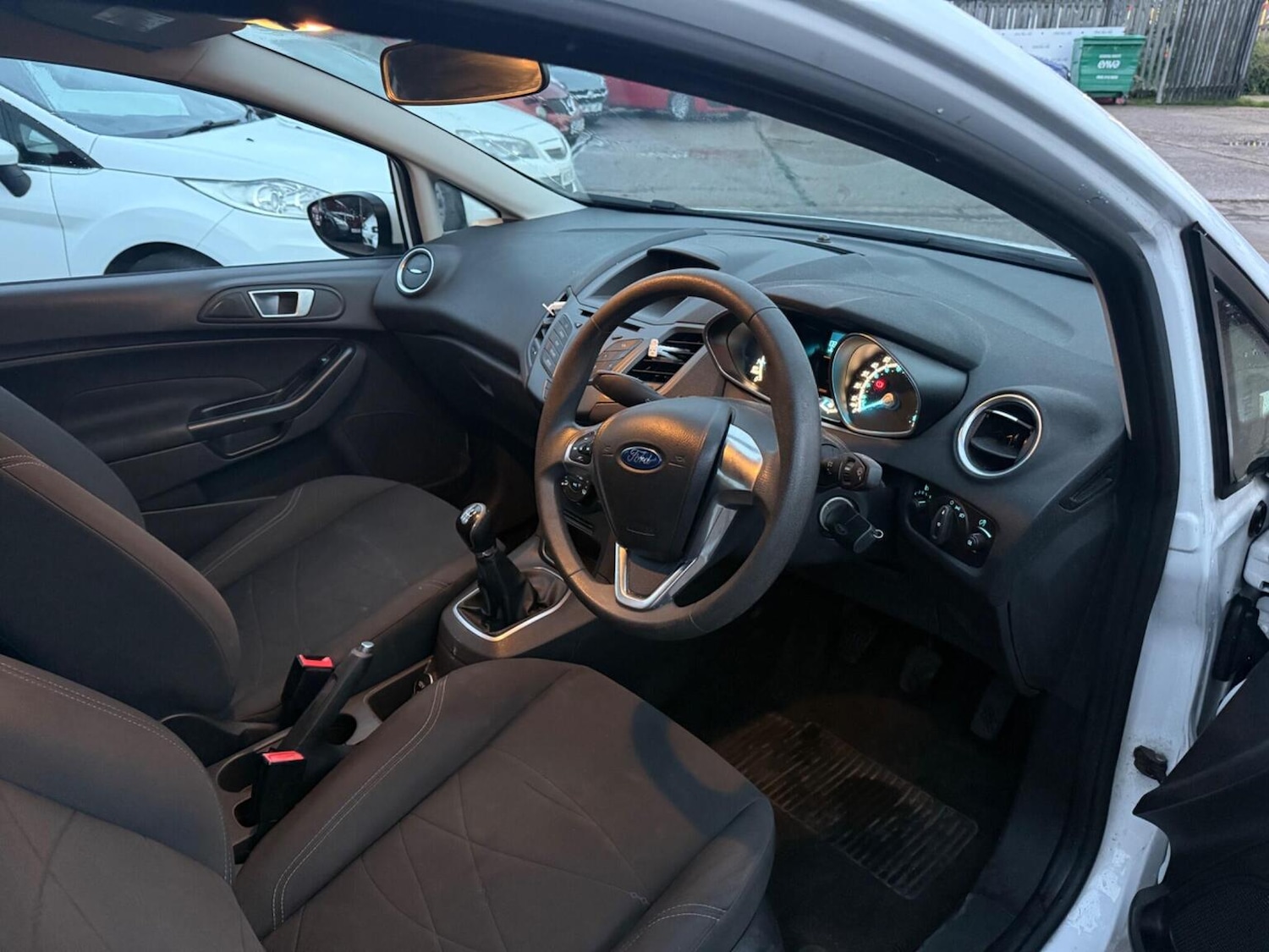 Used Ford Fiesta 2014 for sale - 76605960: Photo 11