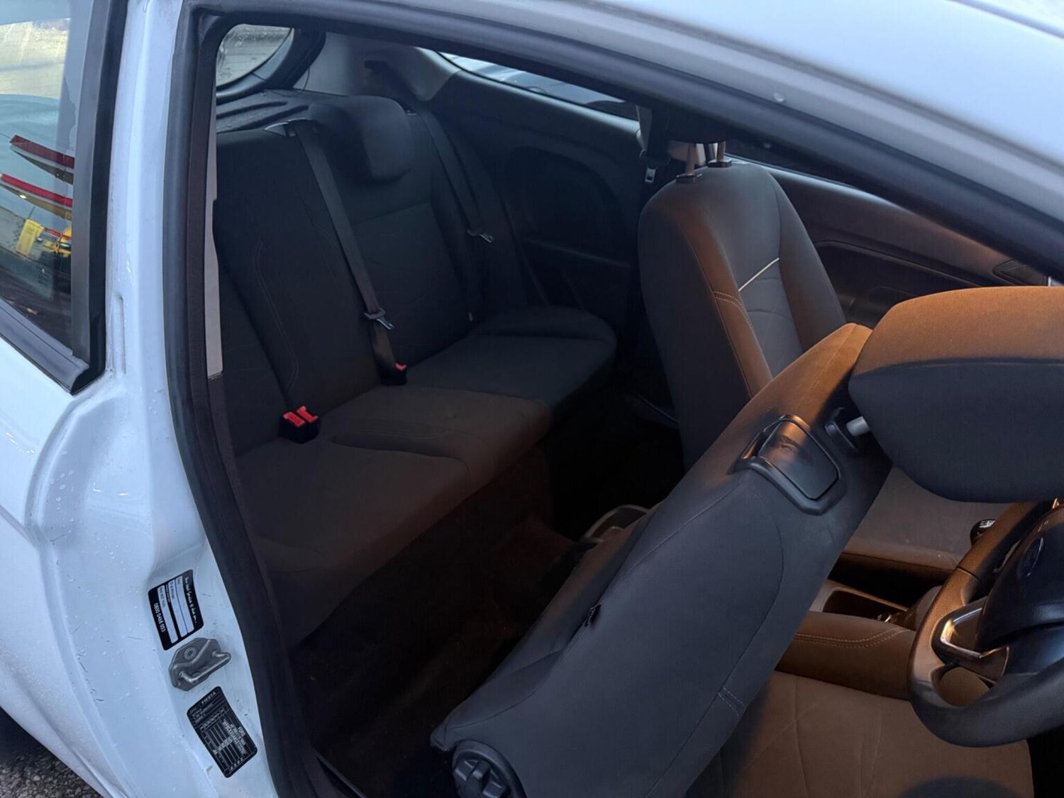 Used Ford Fiesta 2014 for sale - 76605960: Photo 21