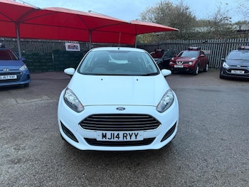 Used Ford Fiesta 2014 for sale - 76605960: Photo