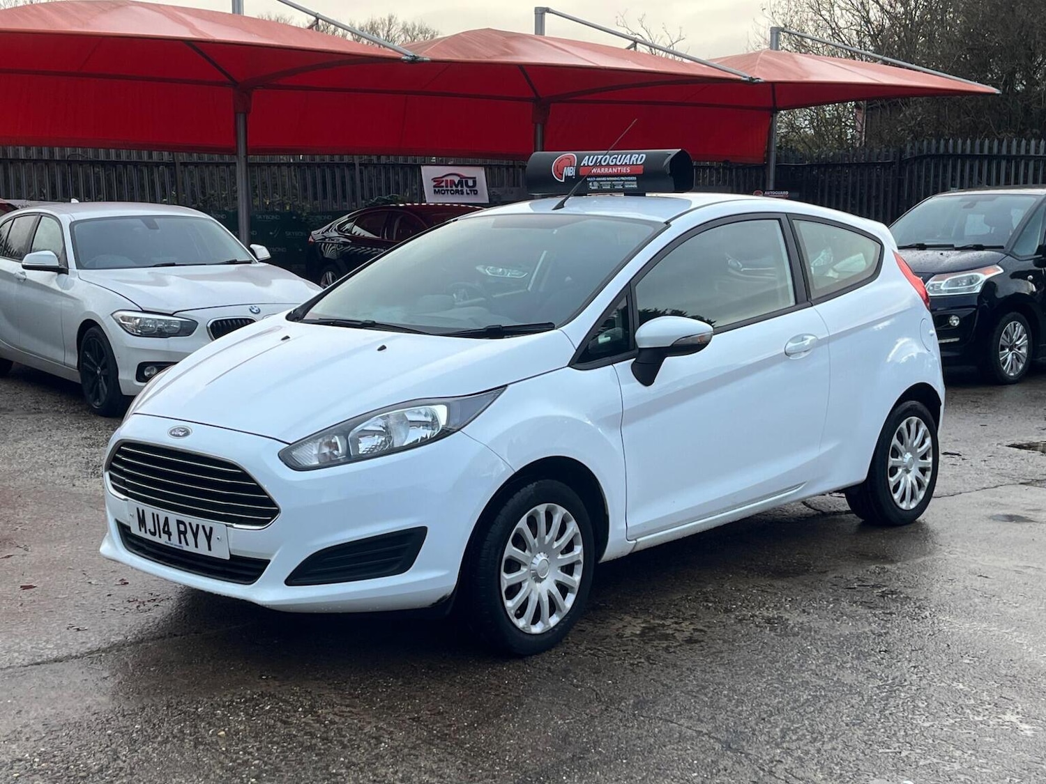 Used Ford Fiesta 2014 for sale - 76605960: Photo 32