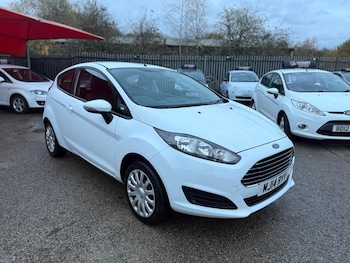 Used Ford Fiesta 2014 for sale - 76605960: Photo