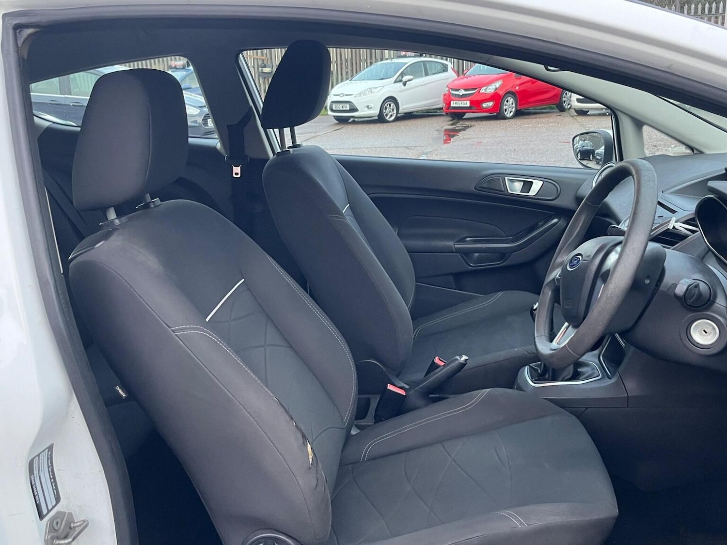 Used Ford Fiesta 2014 for sale - 76605960: Photo 40