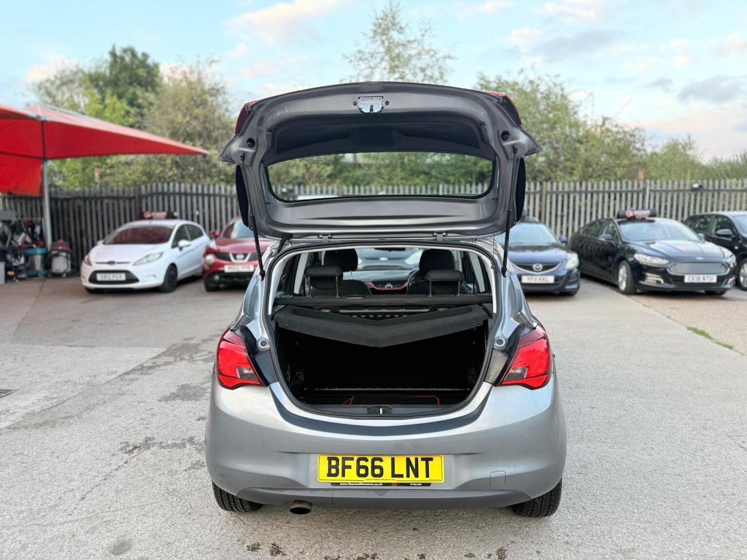 Used Vauxhall Corsa 2016 for sale - 76605742: Photo 30