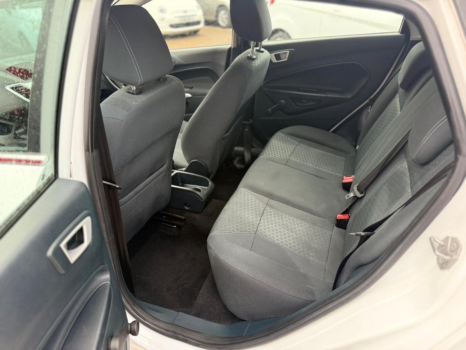 Used Ford Fiesta 2012 for sale - 76605743: Photo 40