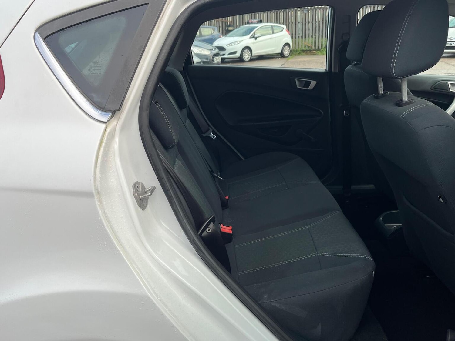 Used Ford Fiesta 2012 for sale - 76605743: Photo 41