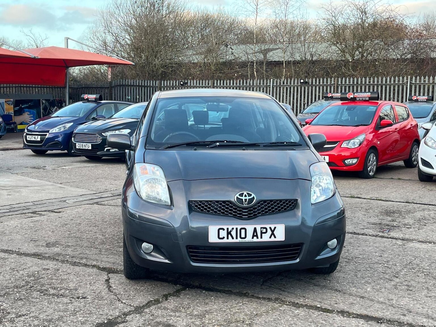 Used Toyota Yaris 2010 for sale - 76897013: Photo 20