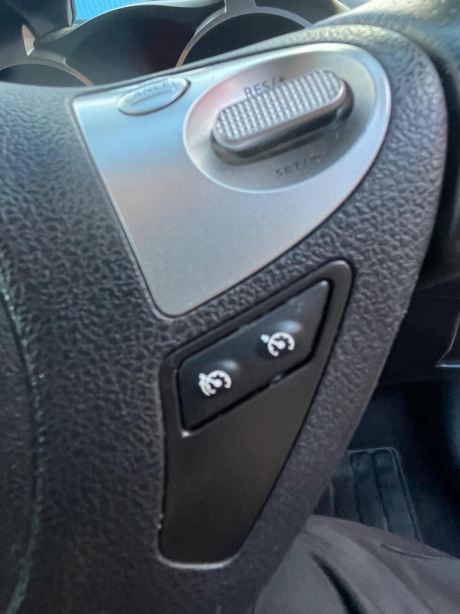 Used Nissan Juke 2012 for sale - 76793874: Photo 28