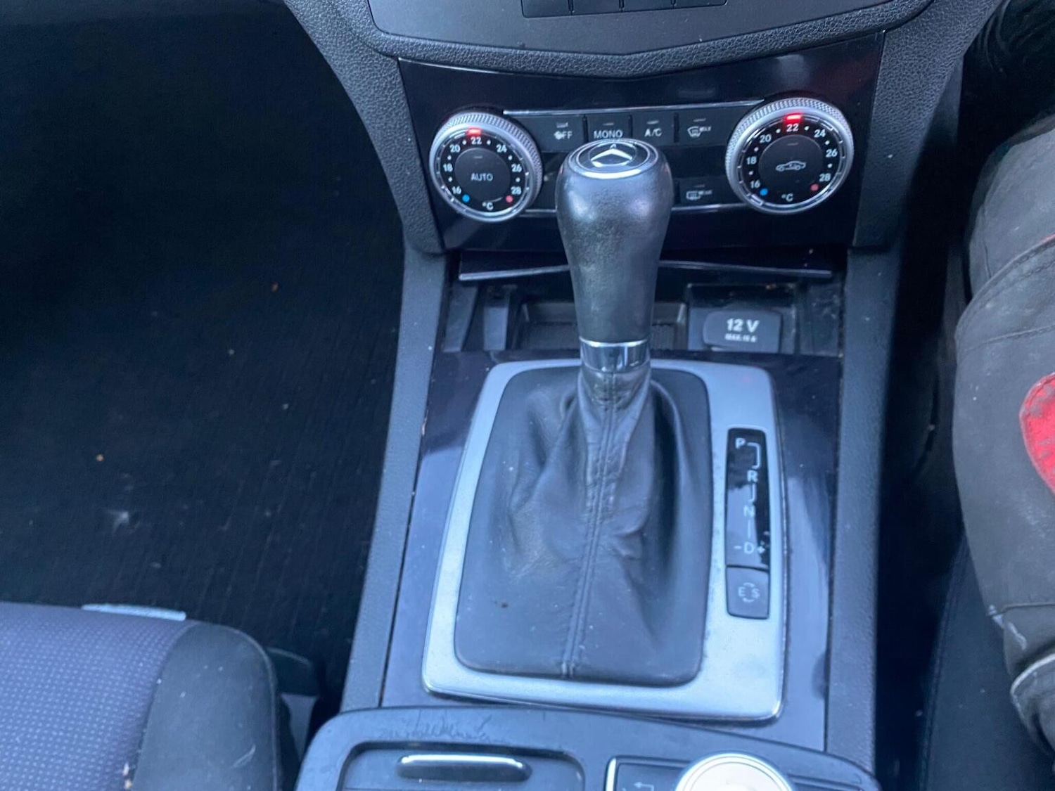 Used Mercedes-Benz C Class 2010 for sale - 76758847: Photo 23