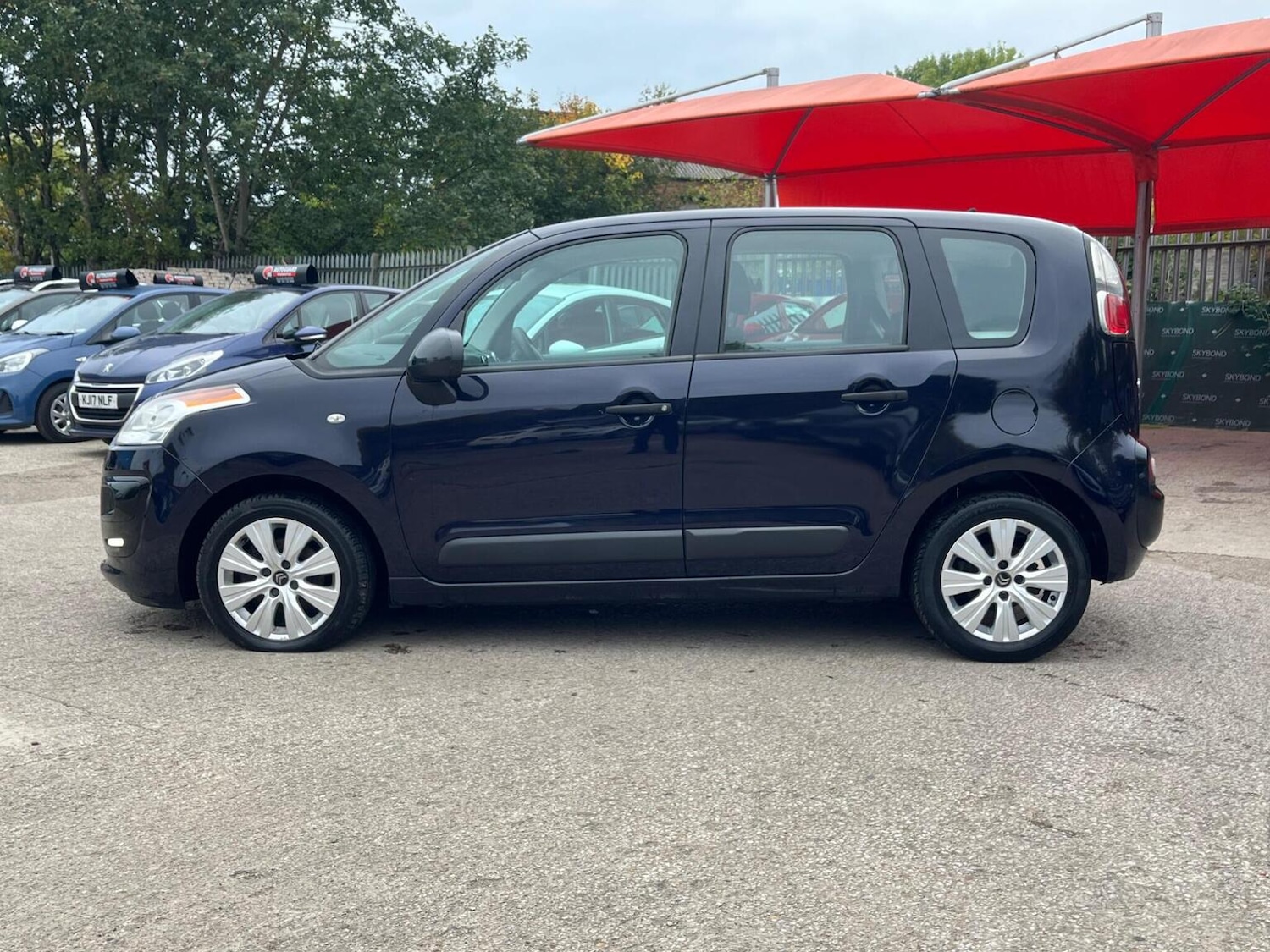 Used Citroen C3 Picasso 2014 for sale - 76605940: Photo 11