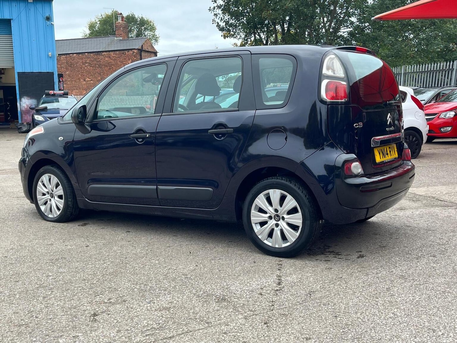 Used Citroen C3 Picasso 2014 for sale - 76605940: Photo 13