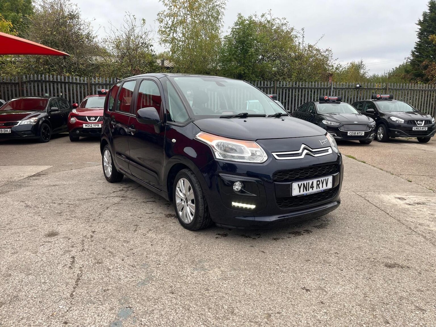 Used Citroen C3 Picasso 2014 for sale - 76605940: Photo 21