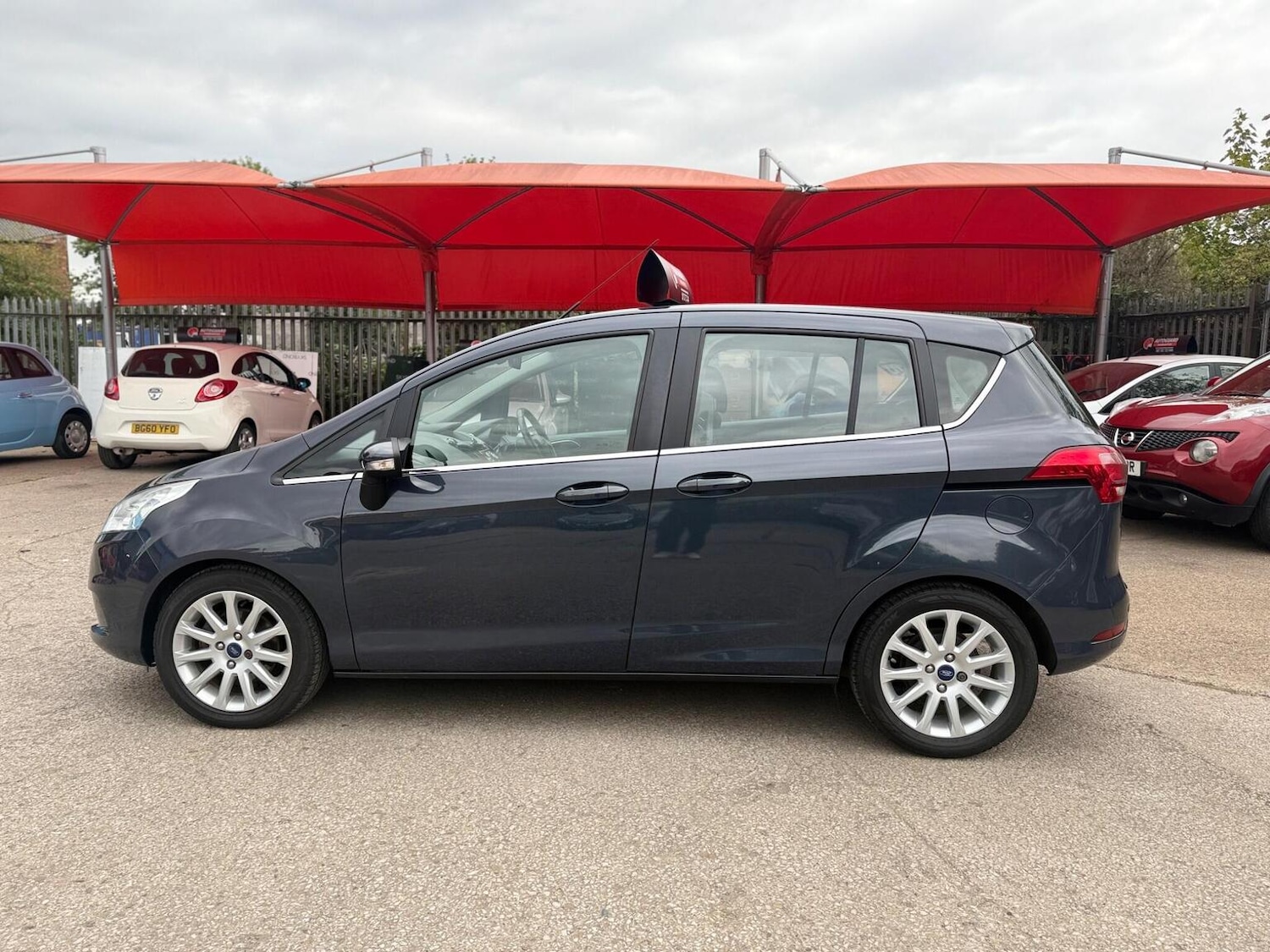 Used Ford B-MAX 2014 for sale - 76605707: Photo 12