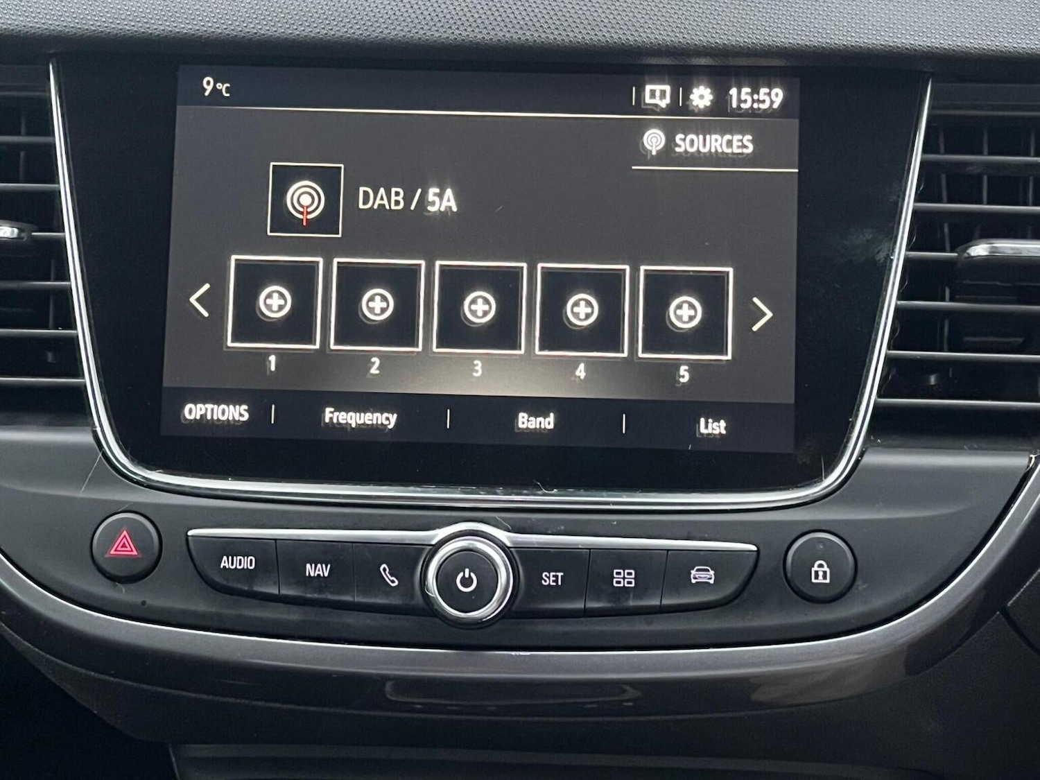 Used Vauxhall Crossland X 2019 for sale - 77020601: Photo 37