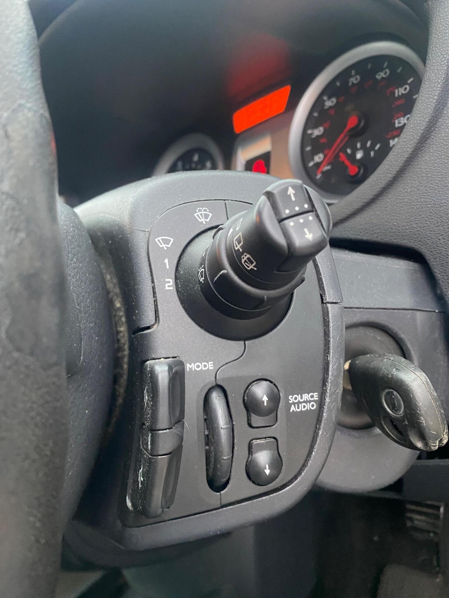 Used Renault Clio 2006 for sale - 76855391: Photo 22