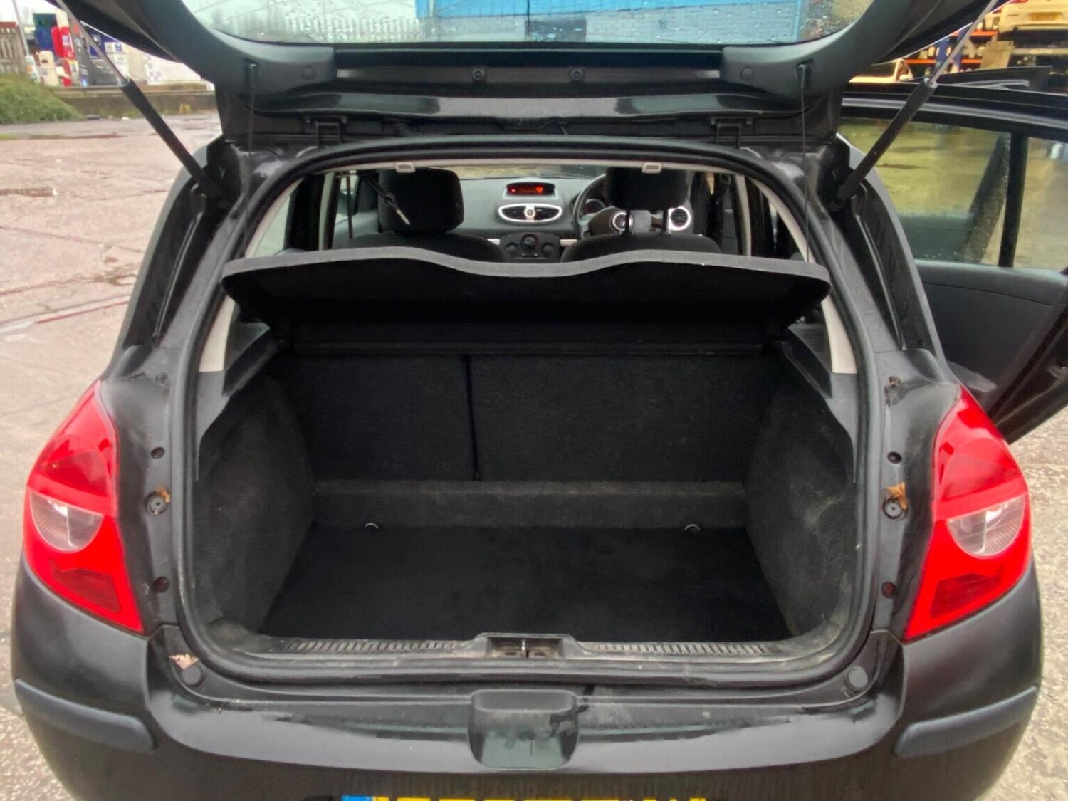 Used Renault Clio 2006 for sale - 76855391: Photo 25