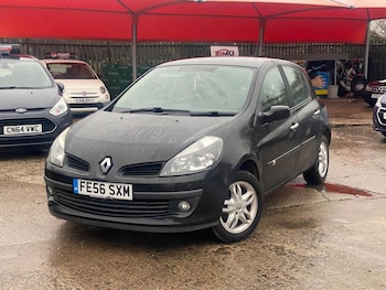 Used Renault Clio 2006 for sale - 76855391: Photo