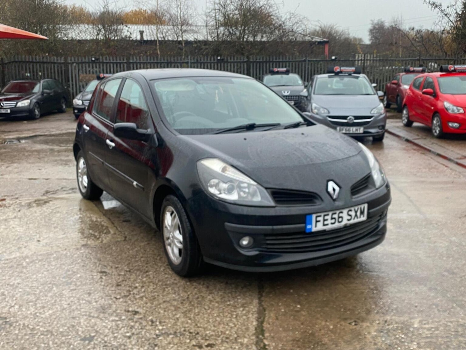 Used Renault Clio 2006 for sale - 76855391: Photo 6
