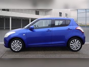 Used Suzuki Swift 2012 for sale - 76165114: Photo 2