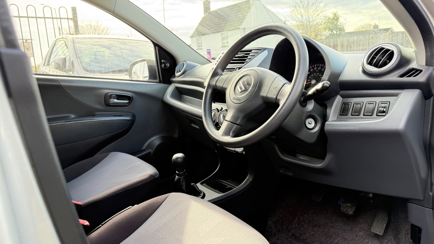 Used Suzuki Alto 2013 for sale - 76477486: Photo 23