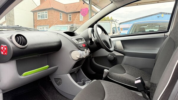 Used Peugeot 107 2009 for sale - 76211693: Photo 12