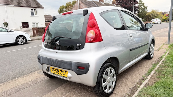 Used Peugeot 107 2009 for sale - 76211693: Photo 15