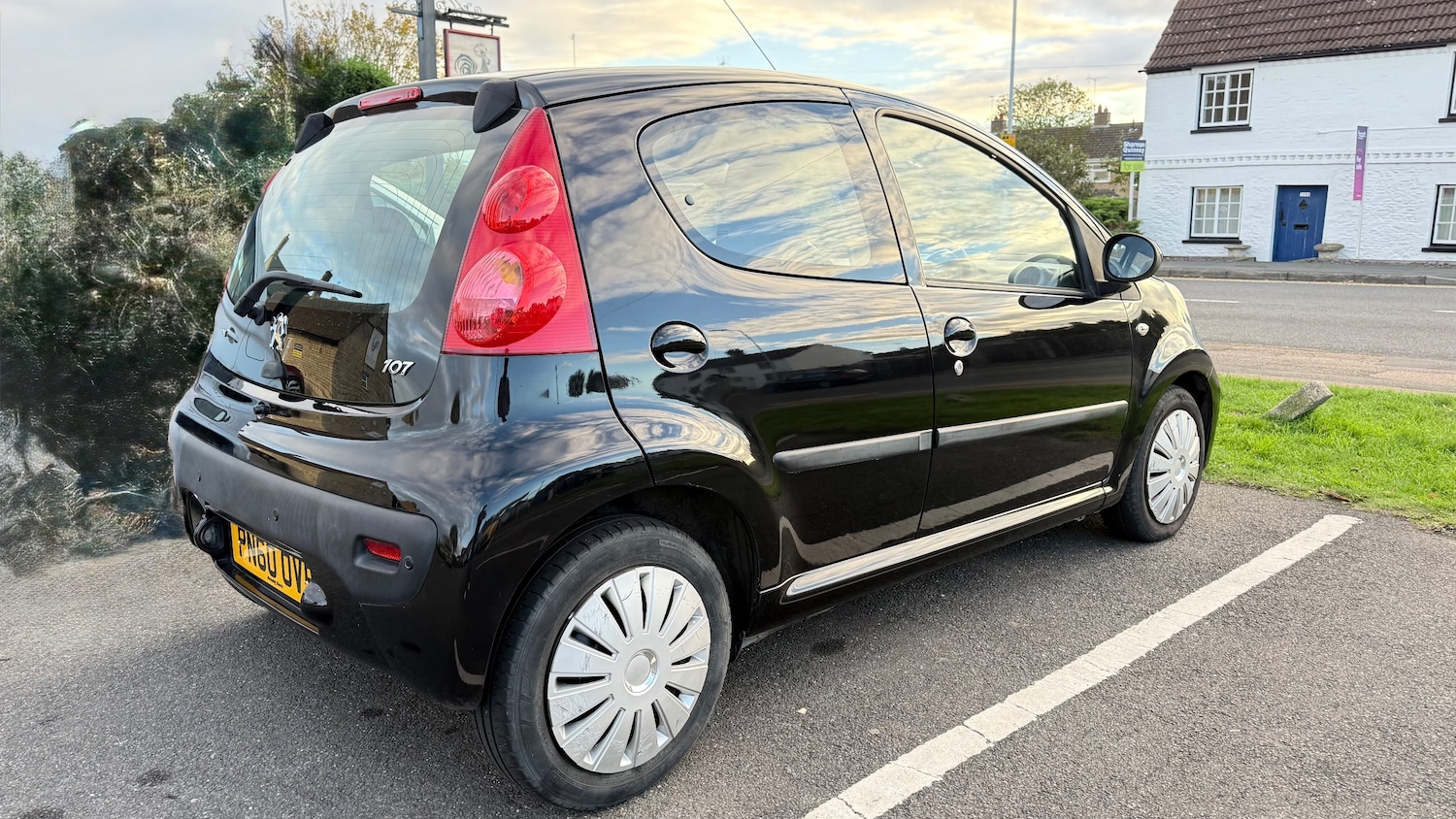 Used Peugeot 107 2010 for sale - 76346841: Photo 10