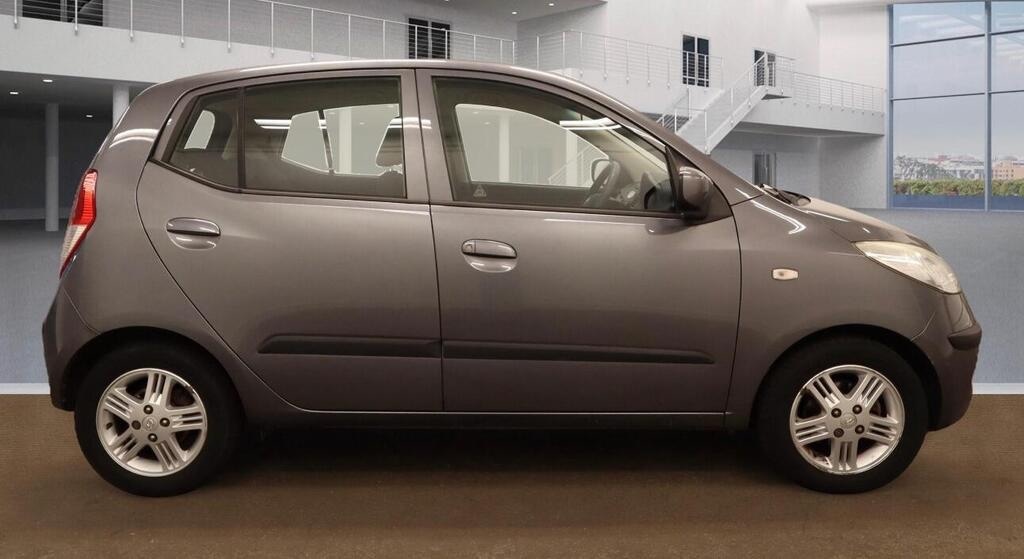Used Hyundai i10 2009 for sale - 76364408: Photo 9