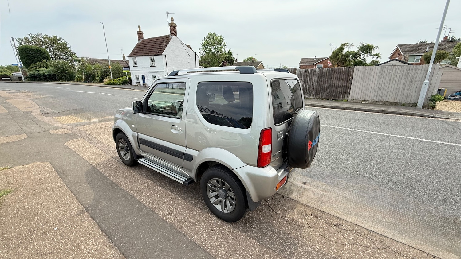 Used Suzuki Jimny 2016 for sale - 76165203: Photo 4