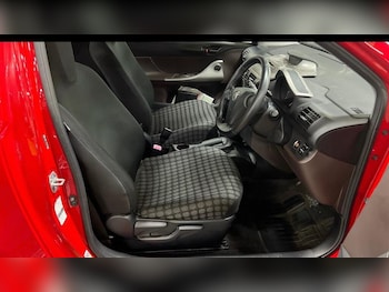 Used Toyota IQ 2011 for sale - 76495799: Photo