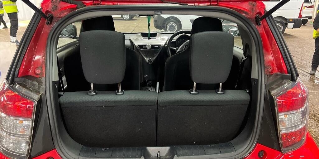 Used Toyota IQ 2011 for sale - 76495799: Photo 4