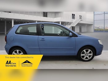 Used Volkswagen Polo 2008 for sale - 76946044: Photo