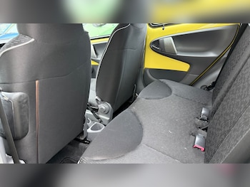 Used Peugeot 107 2010 for sale - 77462973: Photo