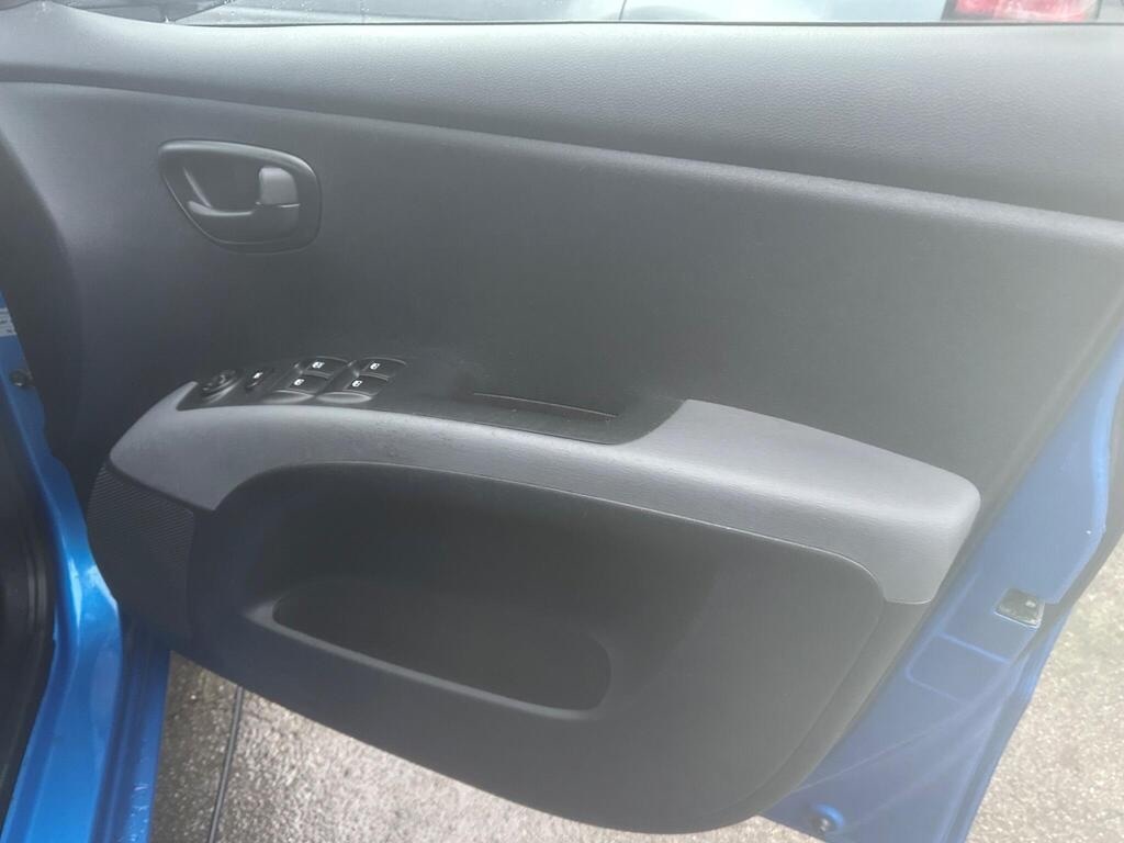 Used Hyundai i10 2009 for sale - 77460448: Photo 3