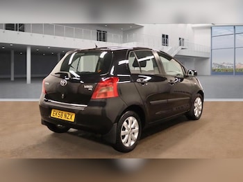 Used Toyota Yaris 2008 for sale - 76174146: Photo 2