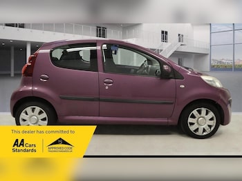 Used Peugeot 107 2013 for sale - 76246070: Photo 3