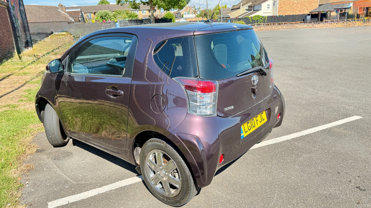 Used Toyota IQ 2010 for sale - 76165141: Photo 4