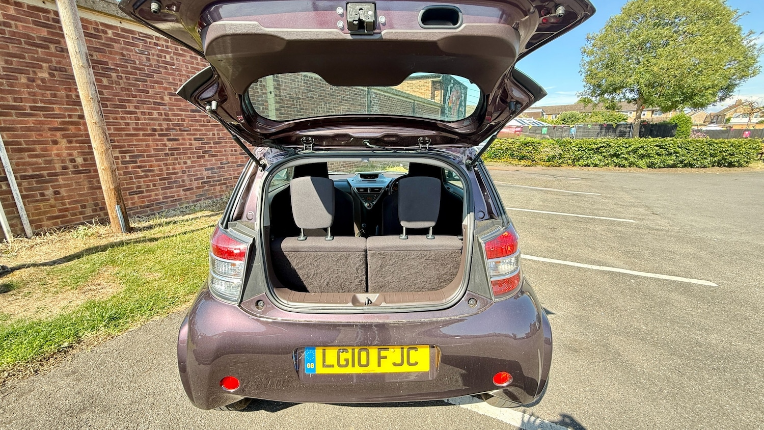 Used Toyota IQ 2010 for sale - 76165141: Photo 5