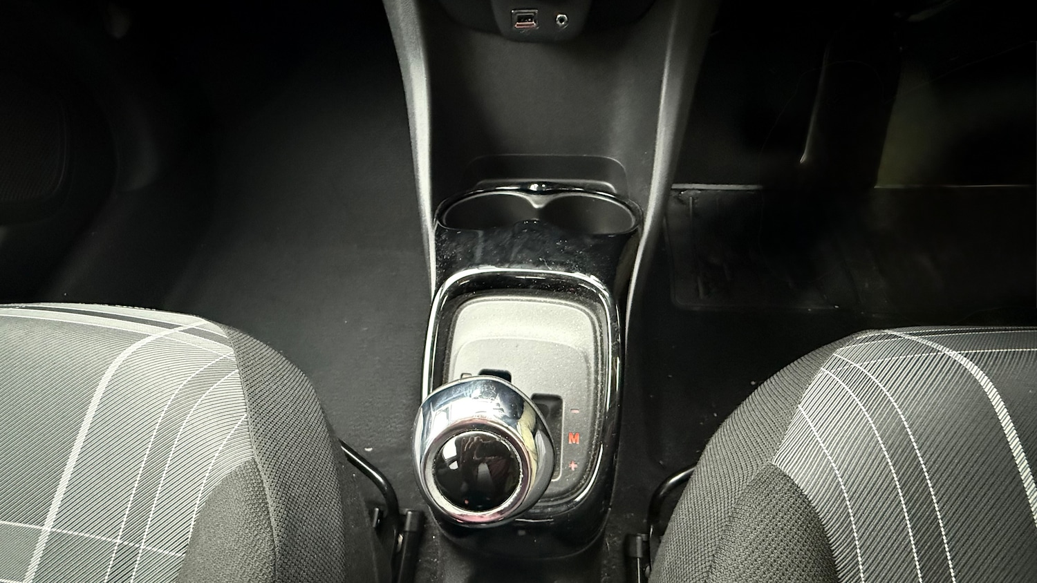 Used Peugeot 108 2017 for sale - 76957657: Photo 17