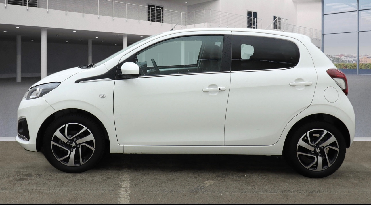 Used Peugeot 108 2017 for sale - 76957657: Photo 2