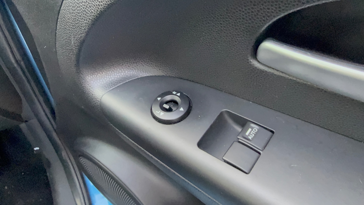 Used Kia Venga 2010 for sale - 77226183: Photo 10