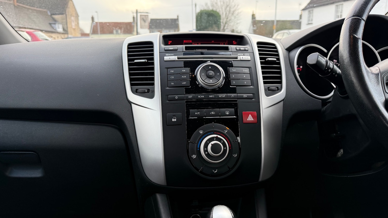 Used Kia Venga 2010 for sale - 77226183: Photo 20