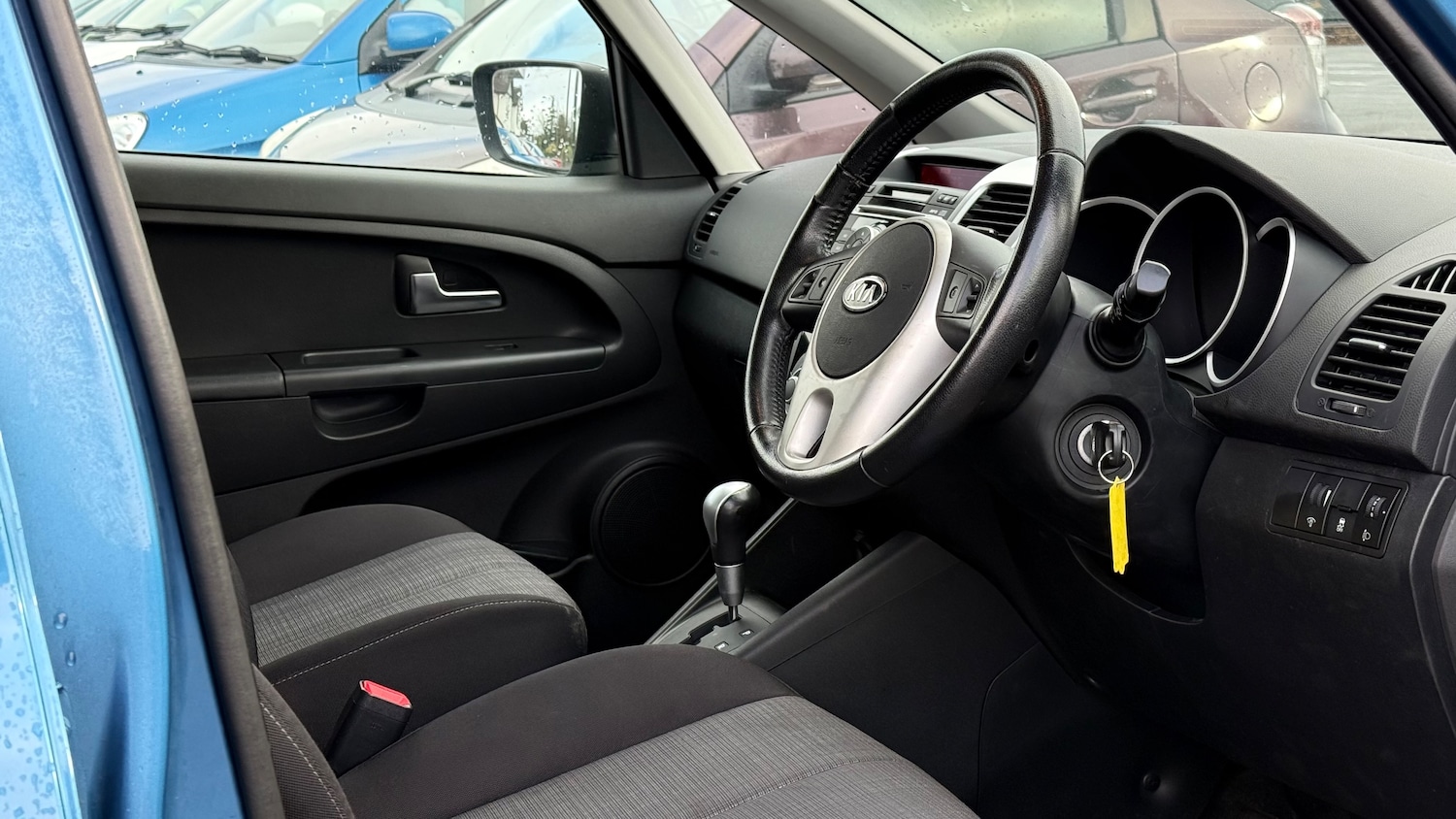 Used Kia Venga 2010 for sale - 77226183: Photo 27