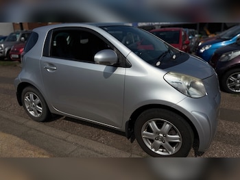 Used Toyota IQ 2013 for sale - 76165176: Photo