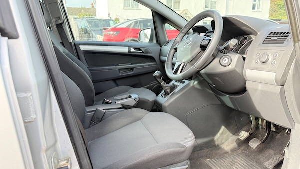 Used Vauxhall Zafira 2013 for sale - 76193827: Photo 8