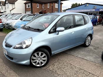 Used Honda Jazz 2008 for sale - 76165116: Photo 3
