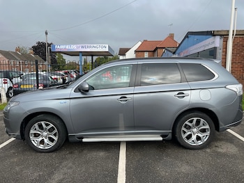 Used Mitsubishi Outlander 2015 for sale - 76165148: Photo