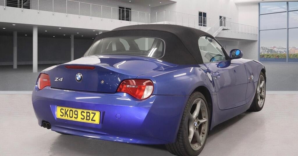 Used BMW Z4 2009 for sale - 76165133: Photo 3
