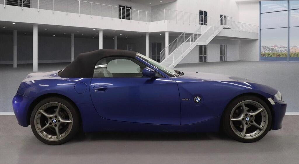 Used BMW Z4 2009 for sale - 76165133: Photo 4