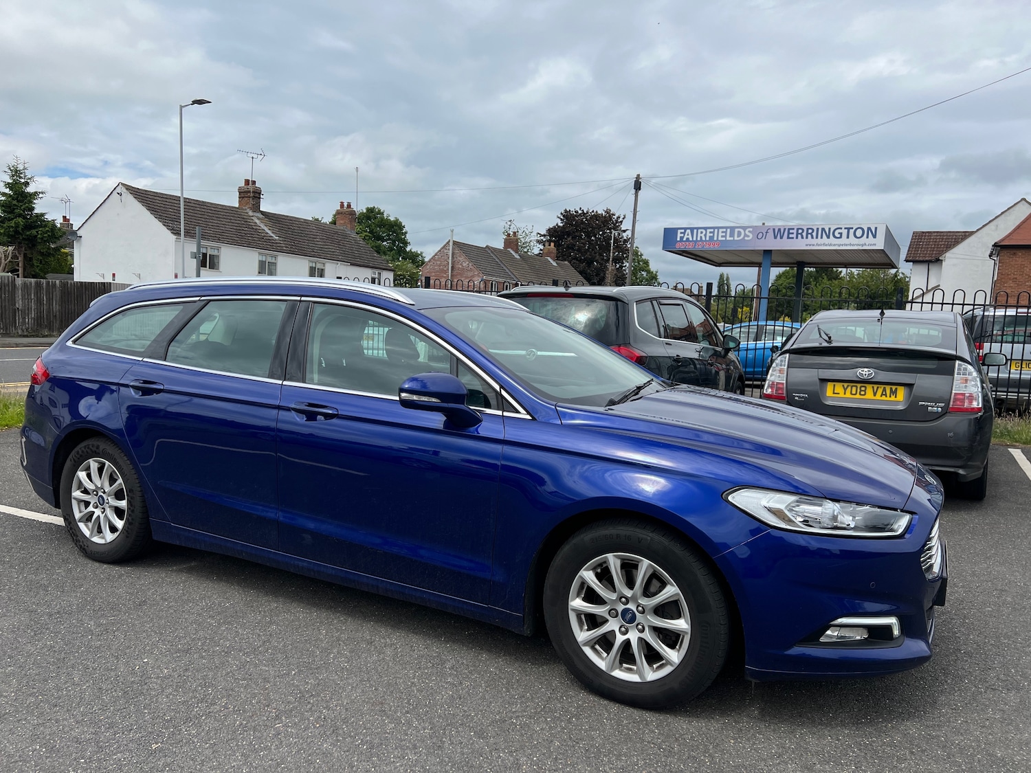 Used Ford Mondeo 2017 for sale - 76165118: Photo 2